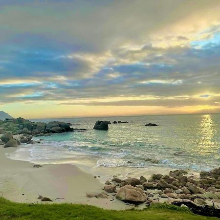 Whale Rock Apartman Fokváros Kültér fotó